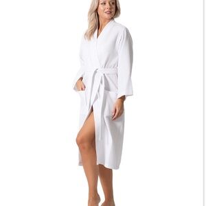Women's White Waffle Robe Size XL